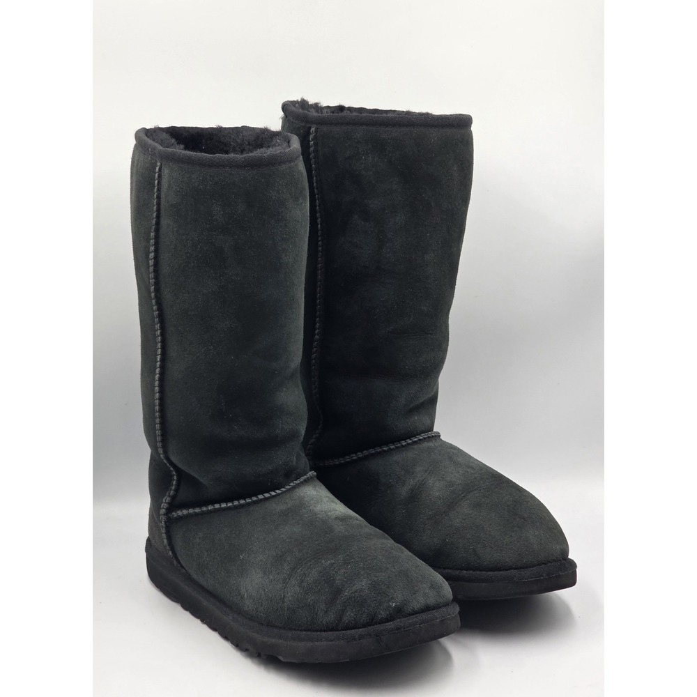 UGG Australia Classic Tall Suede Boots Kids Youth 6 Womens 8 Black 5229Y